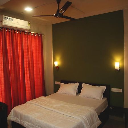 Elite Inn Lonavala Exterior foto