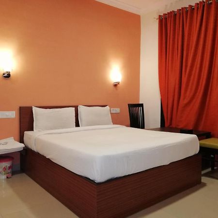 Elite Inn Lonavala Exterior foto