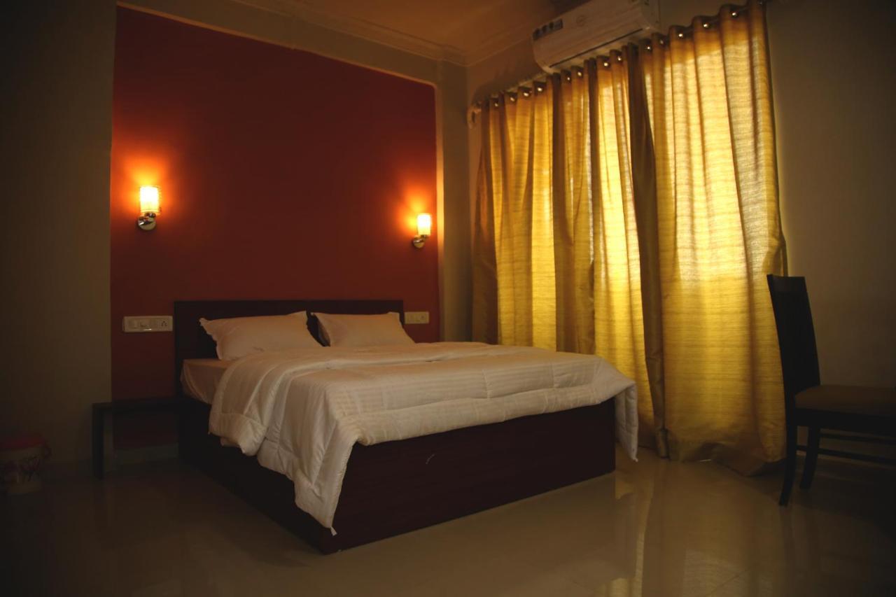 Elite Inn Lonavala Exterior foto
